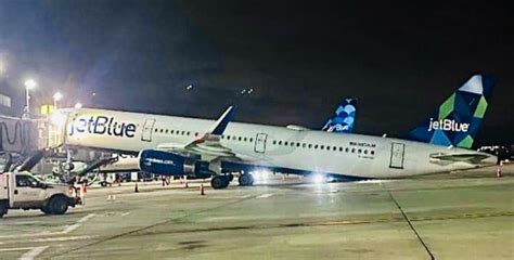 Tags: airplane tips, jfk airport, airline, jetblue, airplane, news JetBlue officials said in a statement Monday that the jetliner tilted back “due to a shift in weight and balance during ...